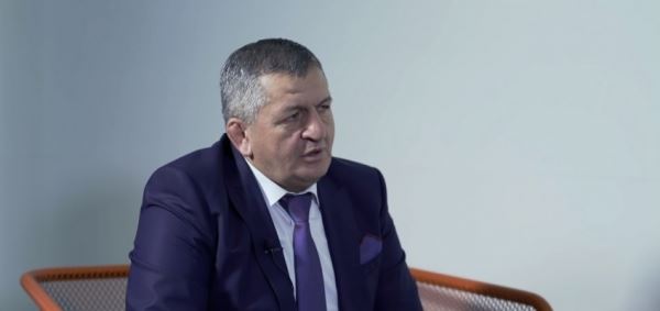 Абдулманап Нурмагомедов госпитализирован, ожидает результата теста на коронавирус